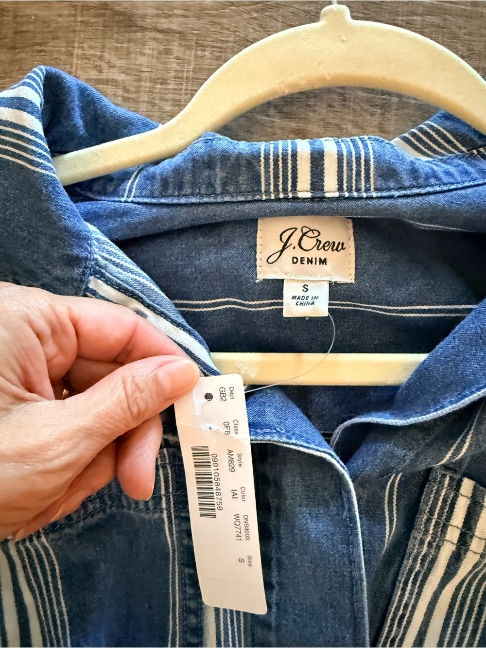 J. Crew NWT Belted Denim Jacket Small - Picture 4 of 7